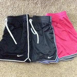 Nike mid thigh athletic shorts